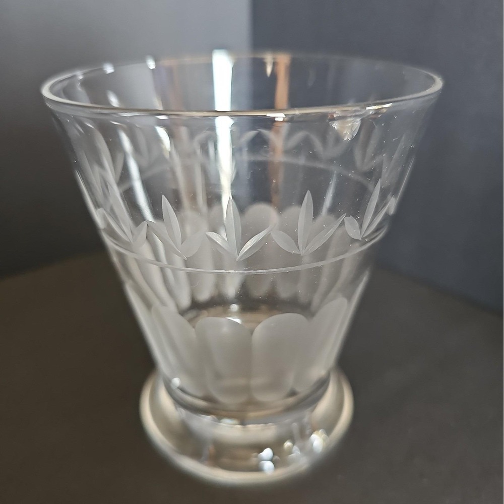 Set of 5 Etched Frosted Glass Tumblers Mixed Patterns Flared Foot 4.5 Inch - Picture 6 of 12